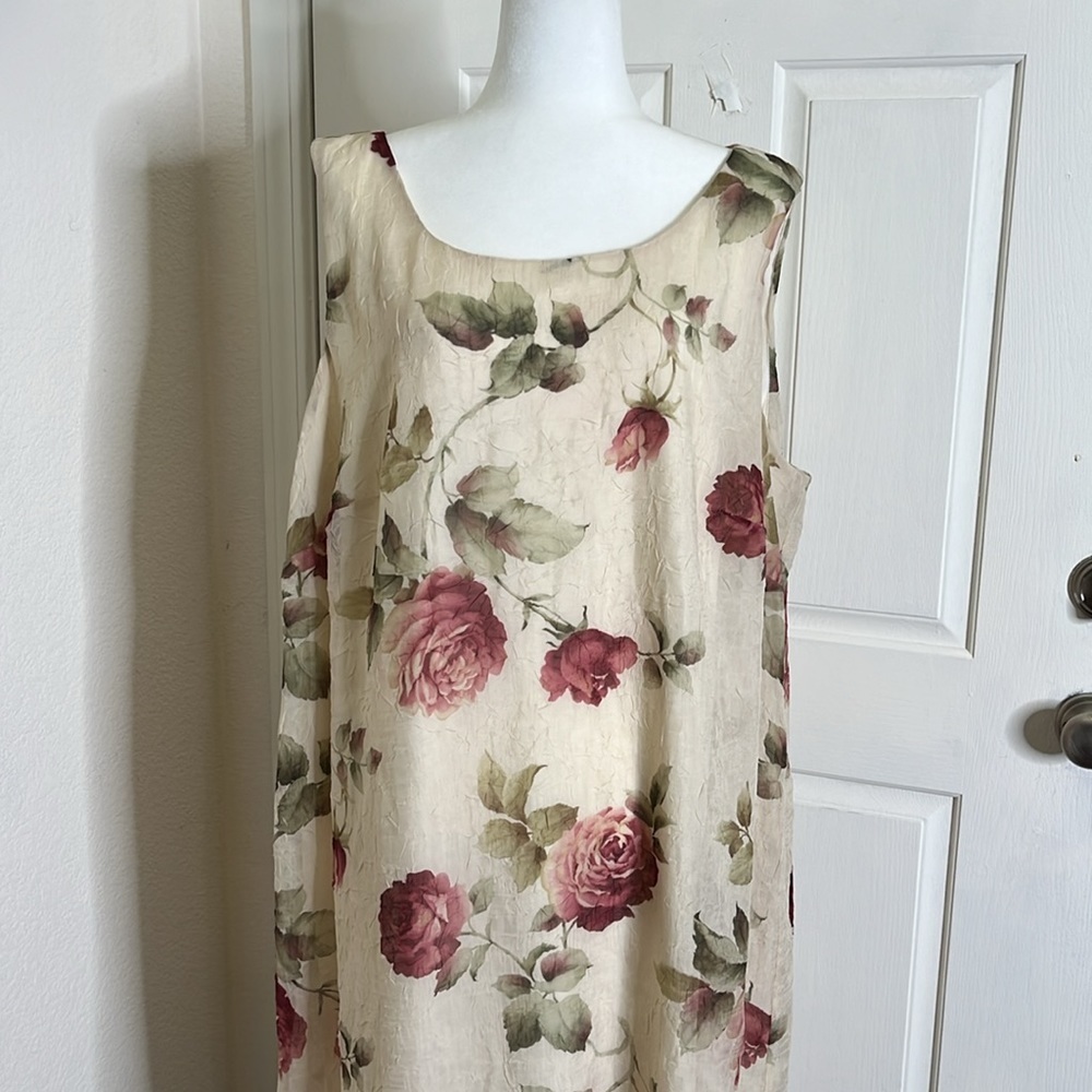 Floral Maxi Dress in Cream and Pink - Picture 2 of 12